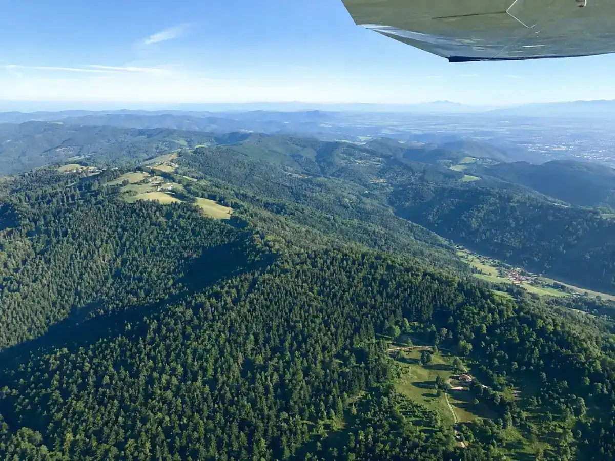 Nordschwarzwald aus einem Privatflugzeug
